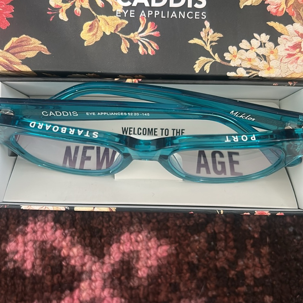 New in Box Caddis Miklos Reading Glasses in Polished LA PAZ 1.00 - Picture 2 of 3